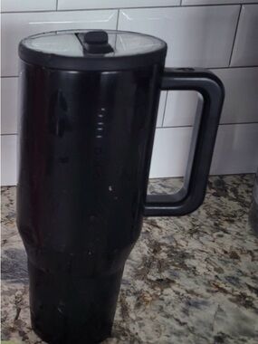 HydroJug 40 oz Black Travel Mug with Handle